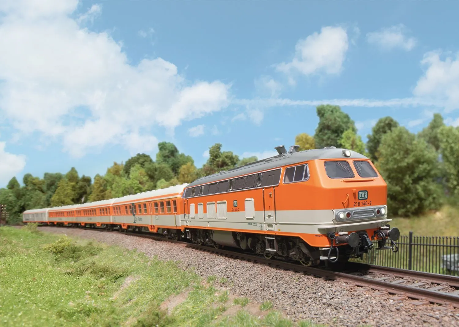 Trix 22646 - Diesellok BR 218 DB Ep.IV City-Bahn H0/GL Sound