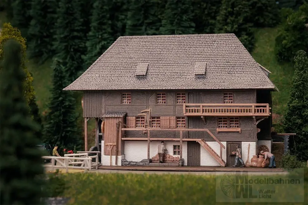 Faller 232012 - Jubiläumsmodell Öhlermühle mit Figur N 1:160