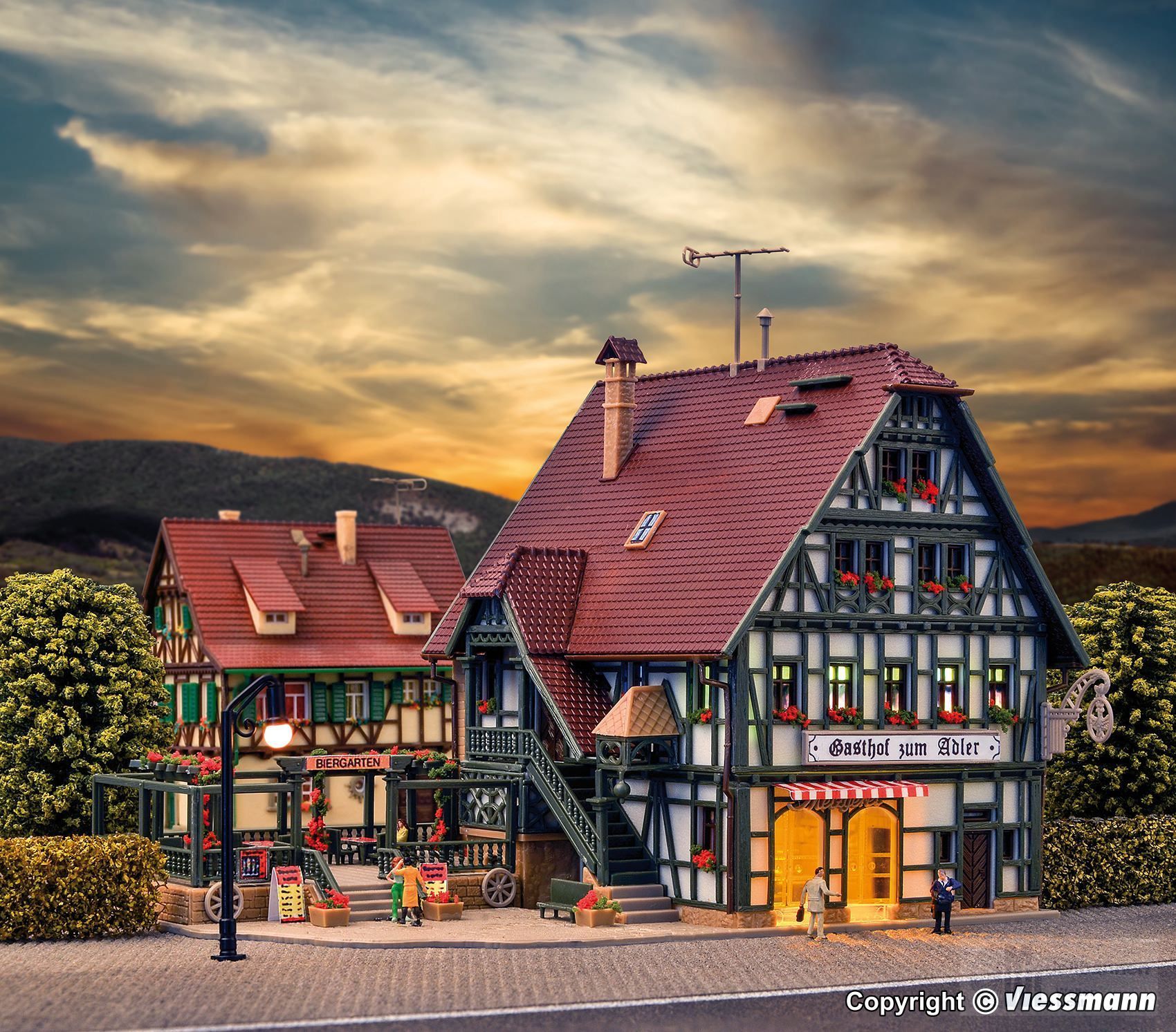 Vollmer 47711 - Gasthaus mit Metzgerei und N 1:160