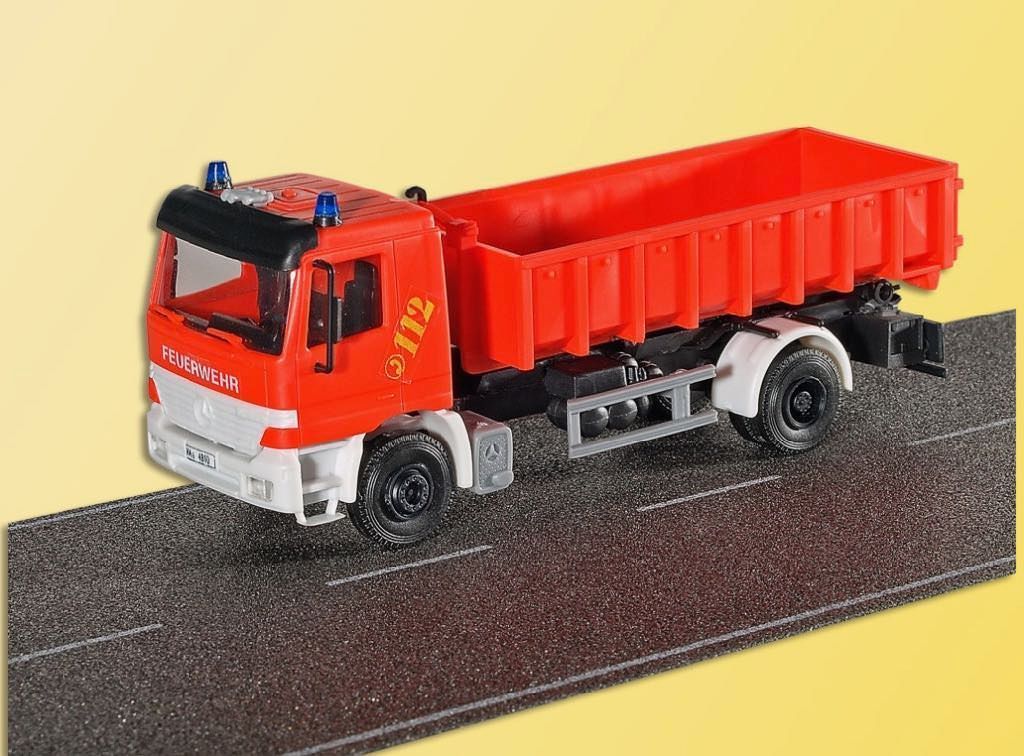 Kibri 18249 - Mercedes-Benz ACTROS Feuerwehr 2-achs mit Abrollcontainer H0 1:87
