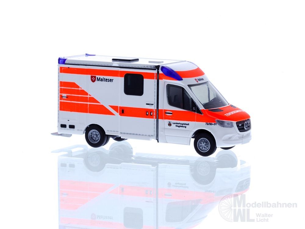 Rietze 76122 - Mercedes-Benz Strobel RTW ´18 Malteser Magdeburg H0 1:87