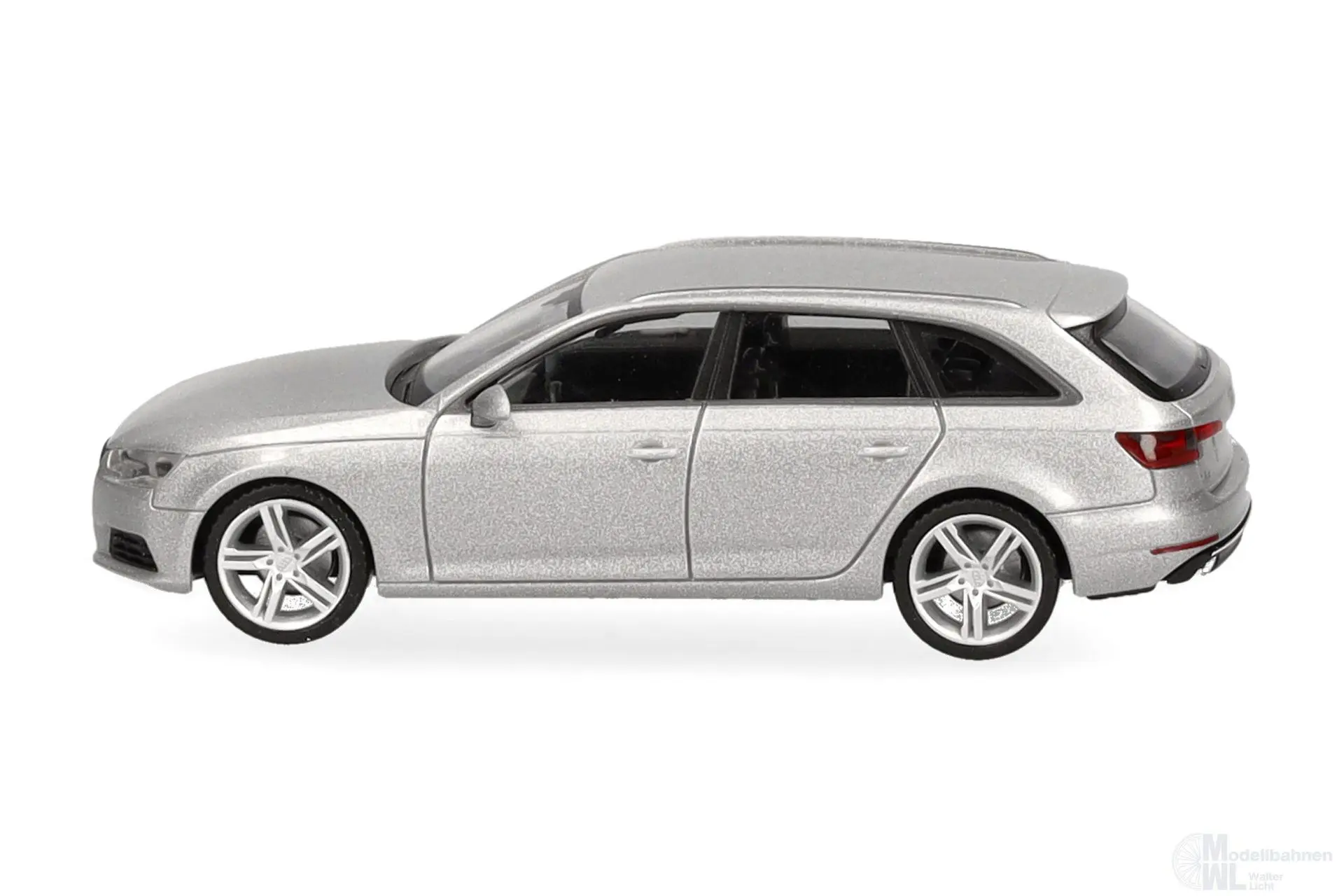 Herpa 038577-005 - Audi A4 Avant eissilber H0 1:87