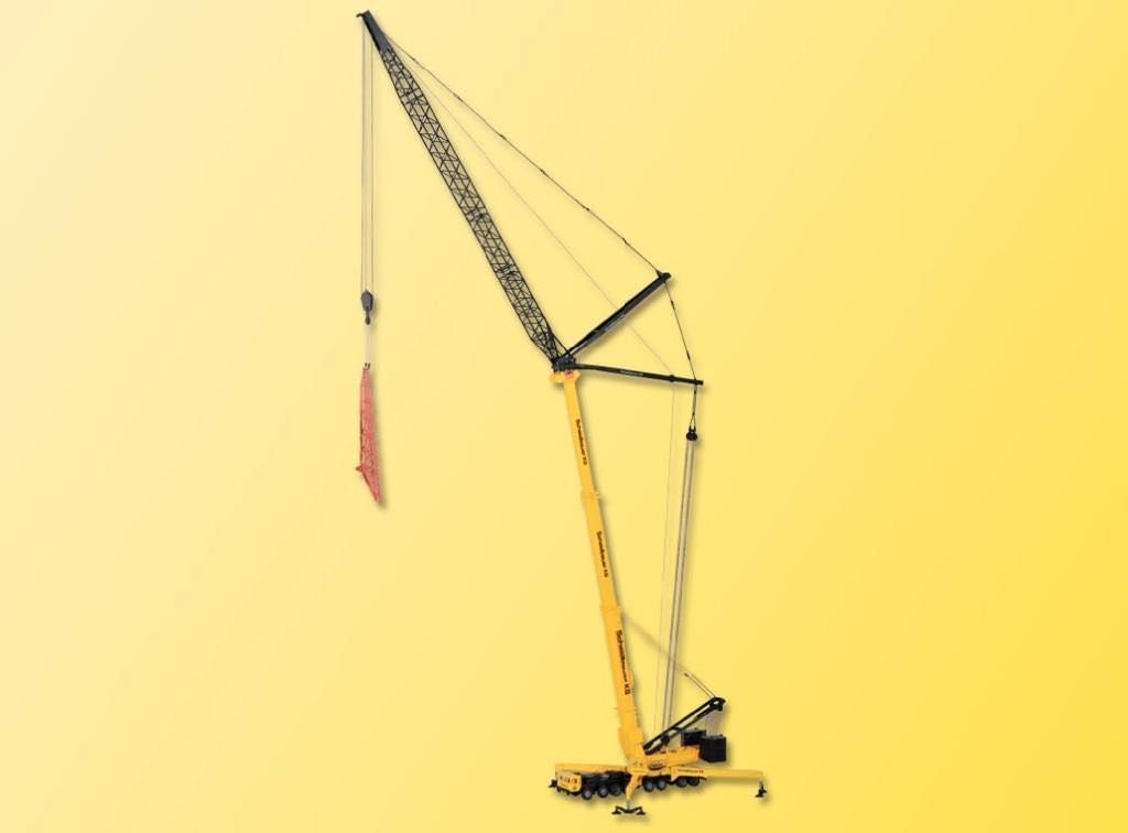 Kibri 13033 - LIEBHERR LTM 1800 Schwerlast-Teleskopmobilkran mit Wippspitze H0 1:87