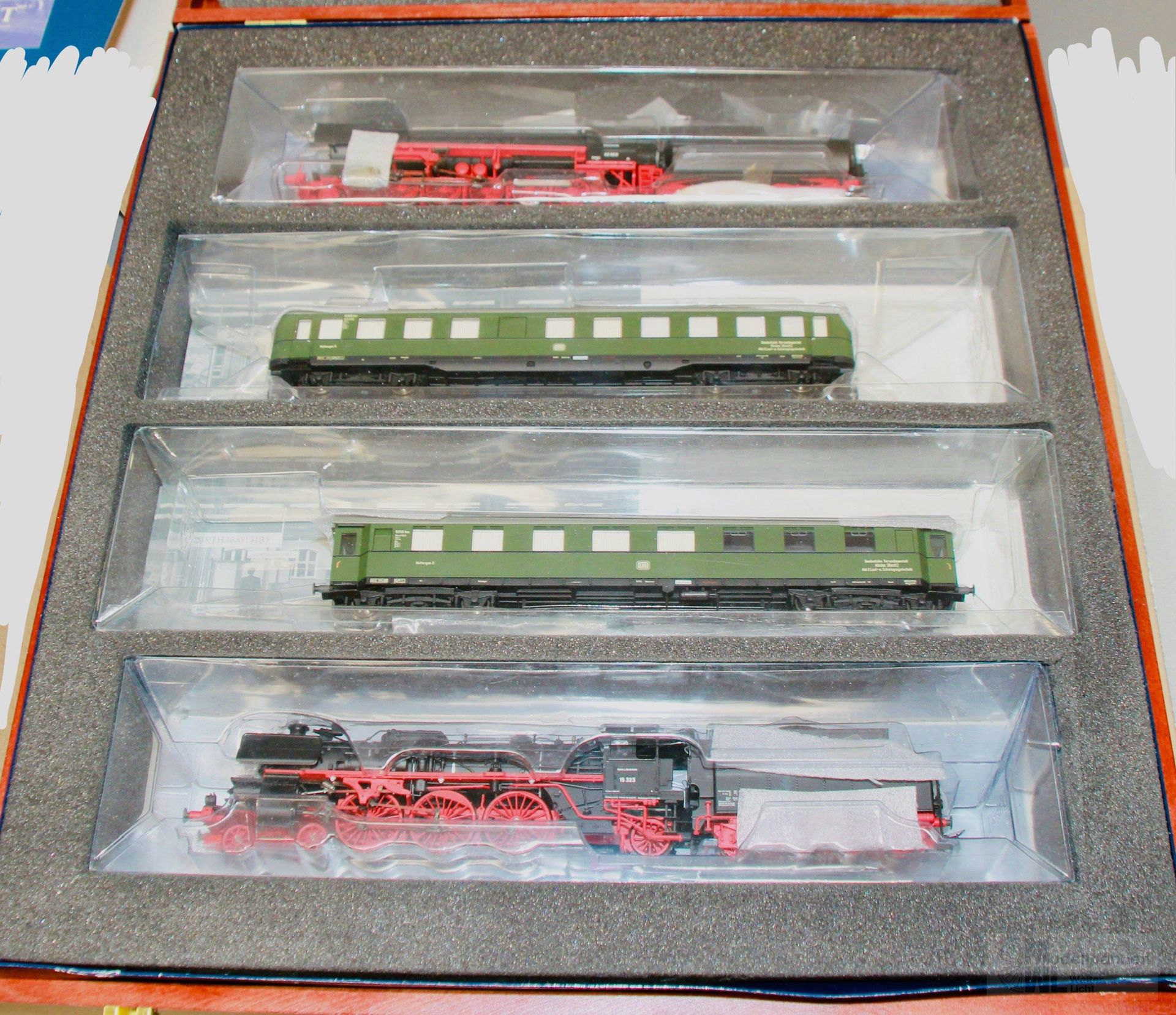 Liliput 105001 - Liliput - Dampflok BR 18 323 DB Meßzug Set H0/GL