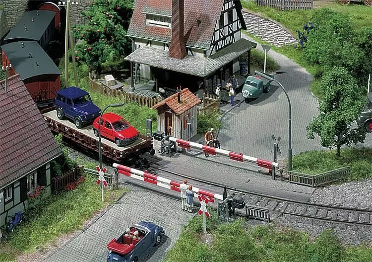 Faller 120172 - Beschrankter Bahnuebergang H0 1:87
