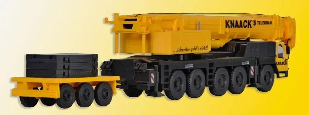 Kibri 13002 - LIEBHERR Teleskop-Autokran LTM 1160/2 mit Gegengewichtanhänger H0 1:87
