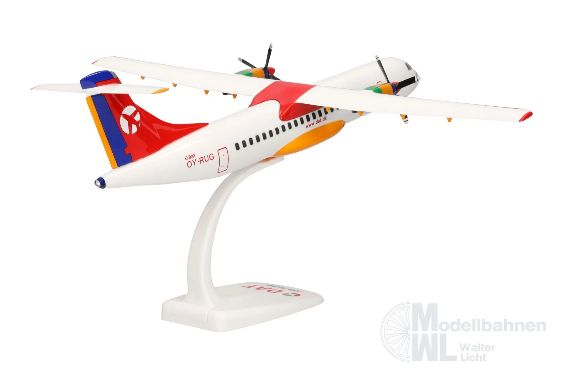Herpa 614740 - ATR-72-F-200 DAT Danish Air Transport 1:100
