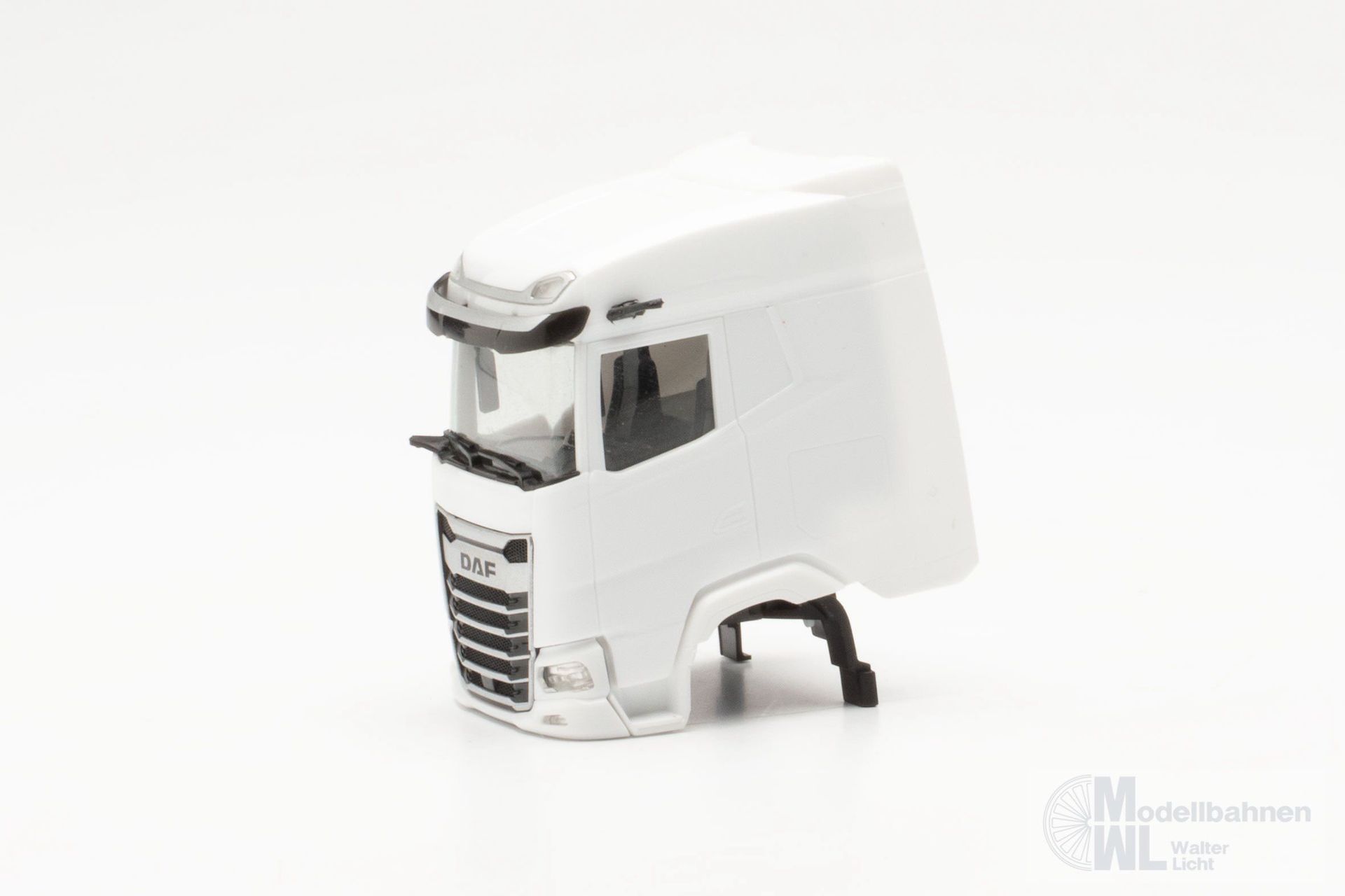Herpa 085649 - Teileservice Fahrerhaus DAF XG mit Windleitblechen und Dachsp. H0 1:87 Herpa 085649 - Teileservice Fahrerhaus DAF XG mit Windleitblechen und Dachsp. H0 1:87