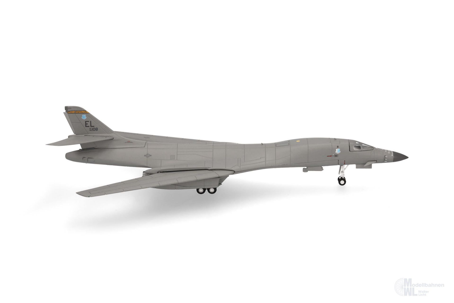 Herpa 573658 - B-1B USAF - 37th BS Alien H0 1:200