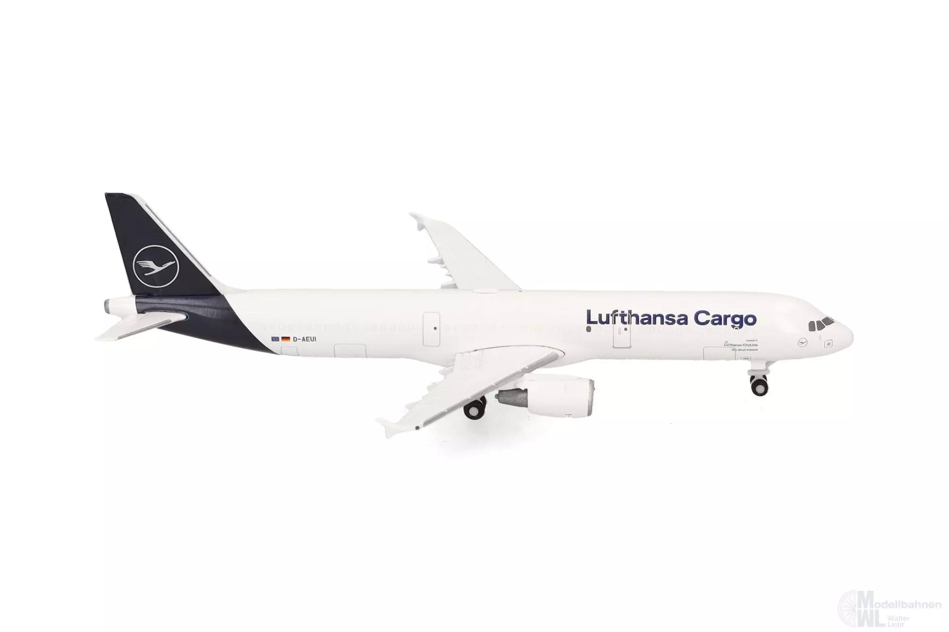 Herpa 536660-001 - Airbus A321P2F Lufthansa Cargo 1:500