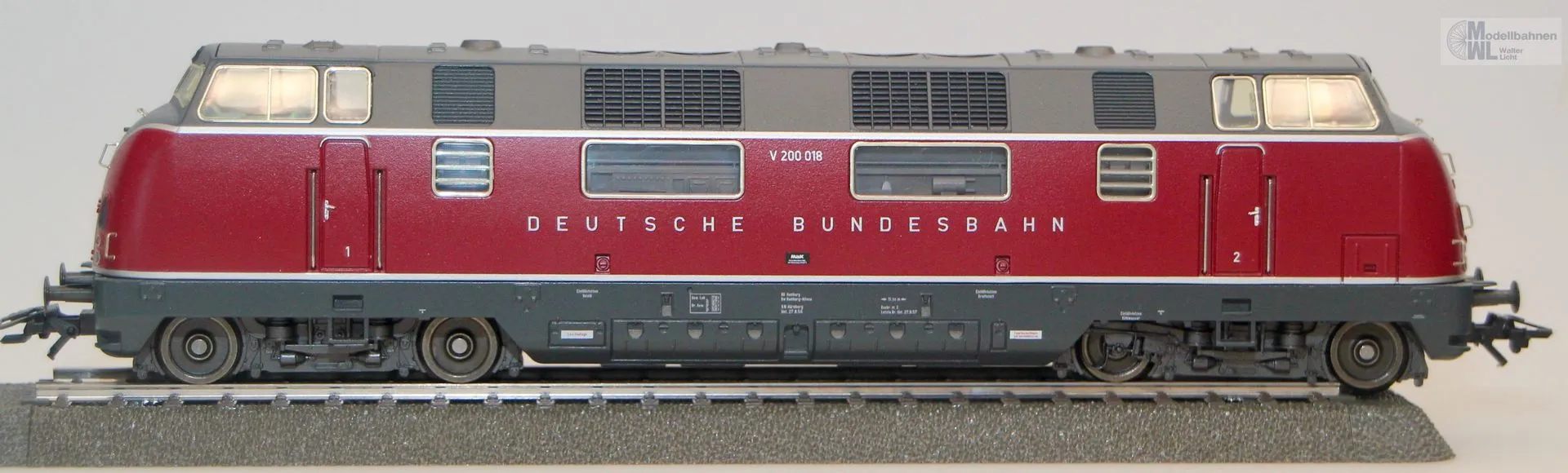 Märklin 37803 - MÄRKLIN - Diesellok V200 018 DB Ep.III H0/WS Digital