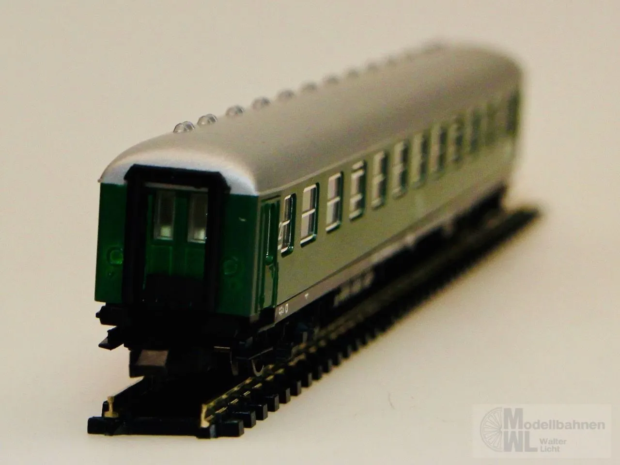 Fleischmann 8111 - FLEISCHMANN - Abteilwagen DB Ep.IV 2.Kl. Büm 234 N 1:160