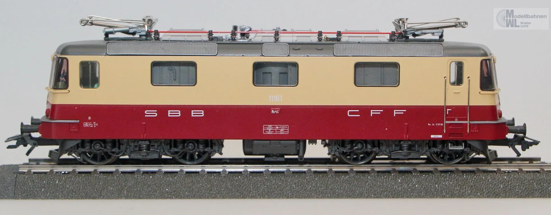 Märklin 37343 - MÄRKLIN - E-Lok Re 4/4 SBB Ep.III/IV TEE H0/WS Digital