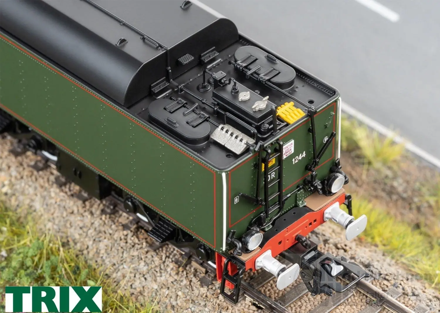 Trix 25141 - Dampflok BR 141-R SNCF Ep.IV H0/GL Sound