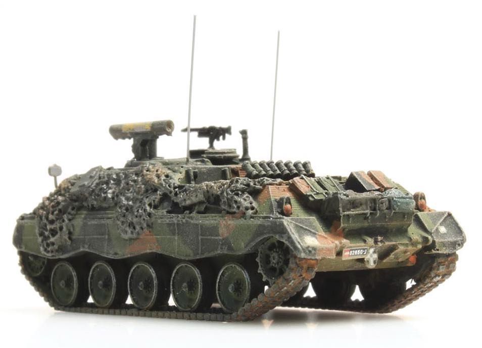 ARTITEC b.v. 6160017 - Panzer Jaguar 1 gefechtsklar Flecktarn Lackierung. Österreichisches N 1:160