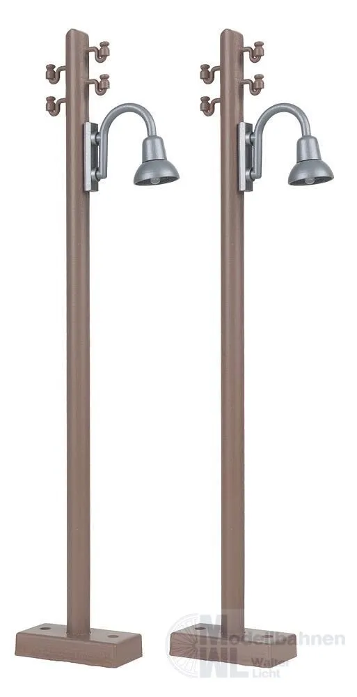 Pola 333232 - Holzmast mit Bogenleuchte 2 Stück LGB 1:22,5