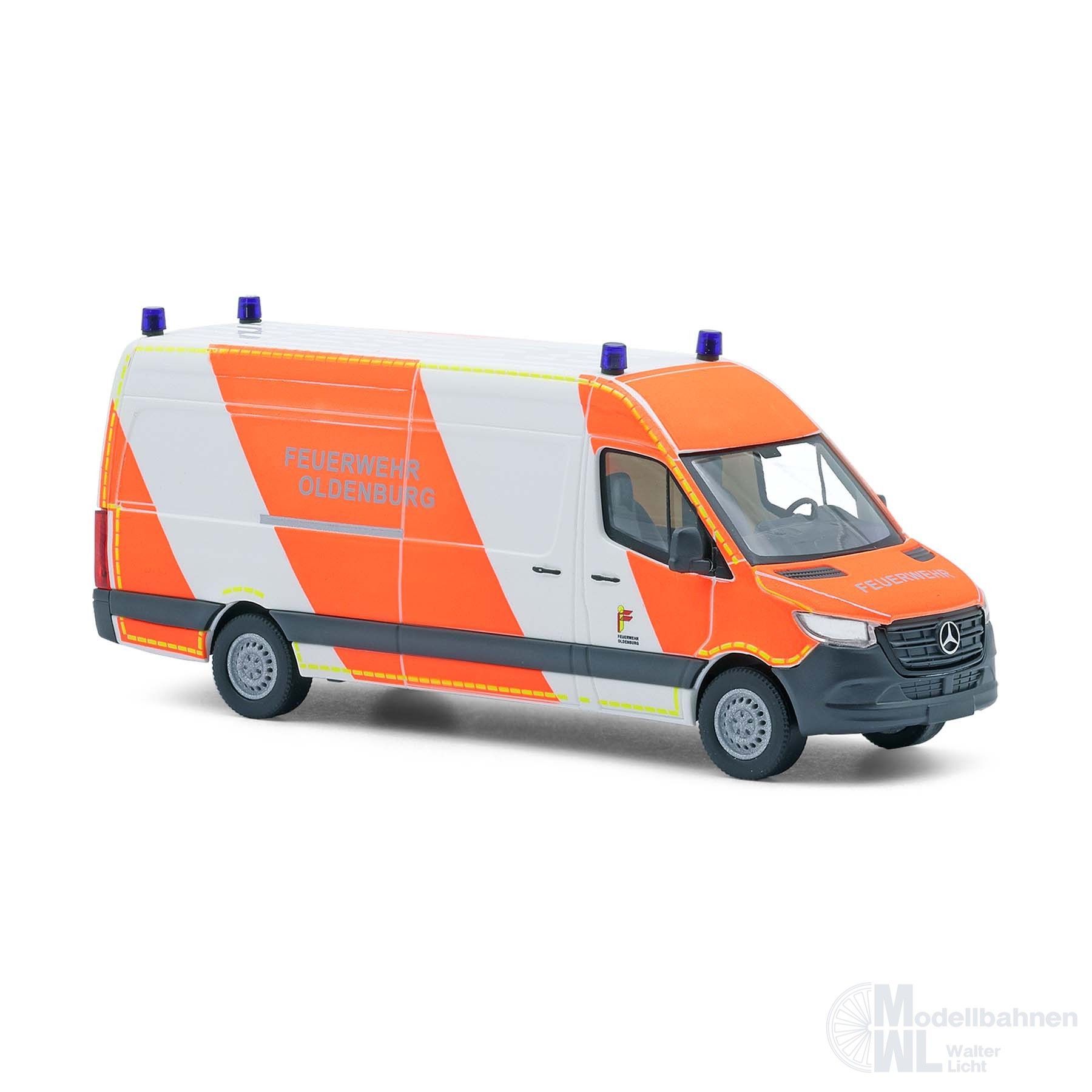 Busch 52639 - Mercedes-Benz Sprinter Feuerwehr Oldenburg H0 1:87