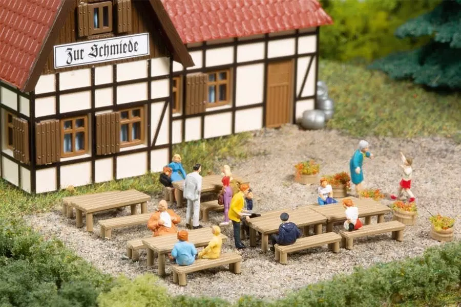 Auhagen 44650 - Bänke, Tische N 1:160