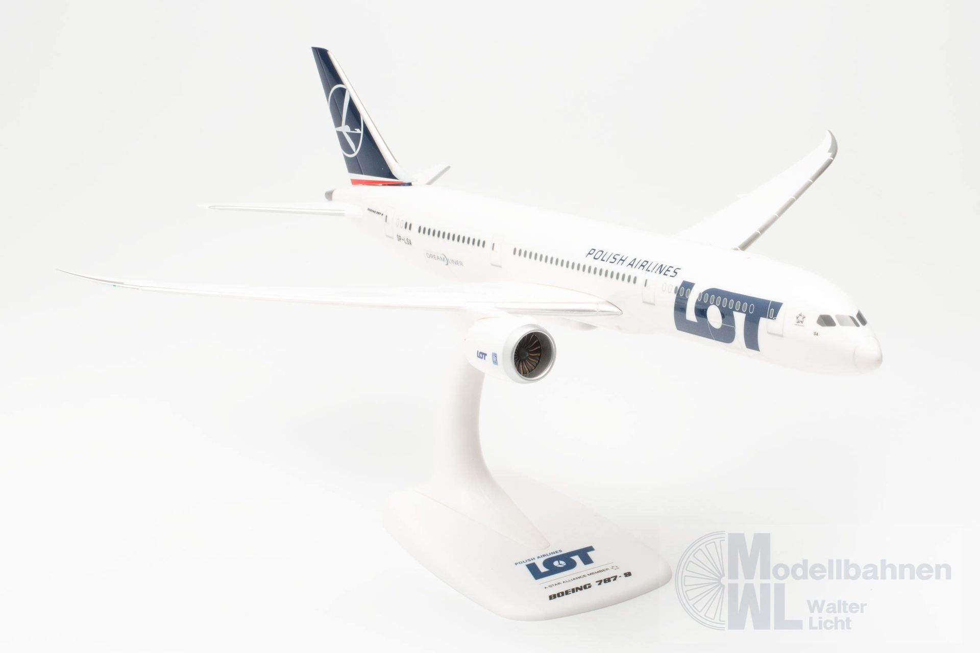 Herpa 614108 - Boeing 787-9 LOT Polish Airlines 1:200
