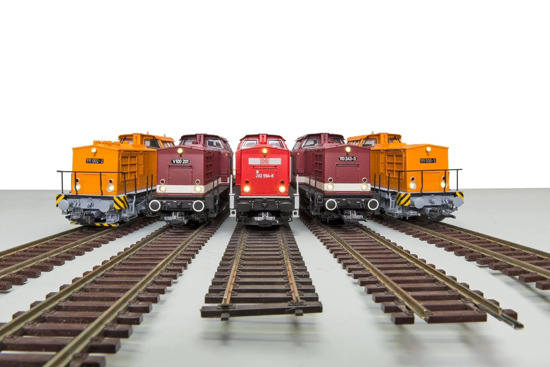 ESU 31762 - Diesellok BR 202 594 DB Ep.V verkehrsrot Vorbildzustand 2000 H0/GL/WS