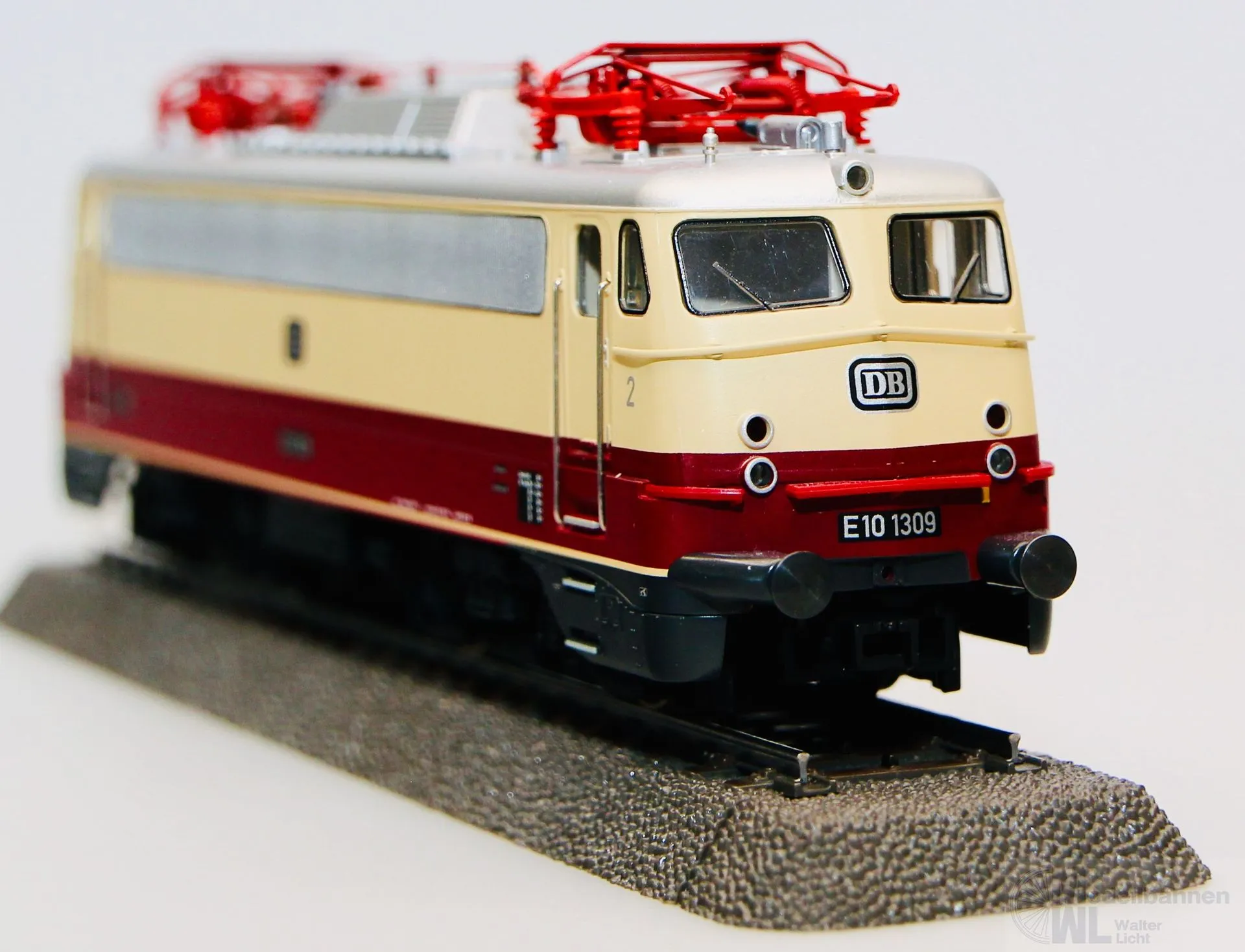 Märklin 37014 - MÄRKLIN - E-Lok E10 1309 DB Ep.III H0/WS mfx Sound