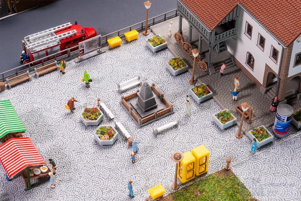 Faller 272565 - Stadtausgestaltungs-Set II N 1:160
