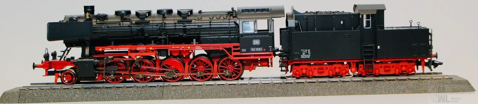 Märklin 37835 - MÄRKLIN -Dampflok BR 50 1581 DB Ep.III H0/WS mfx Sound