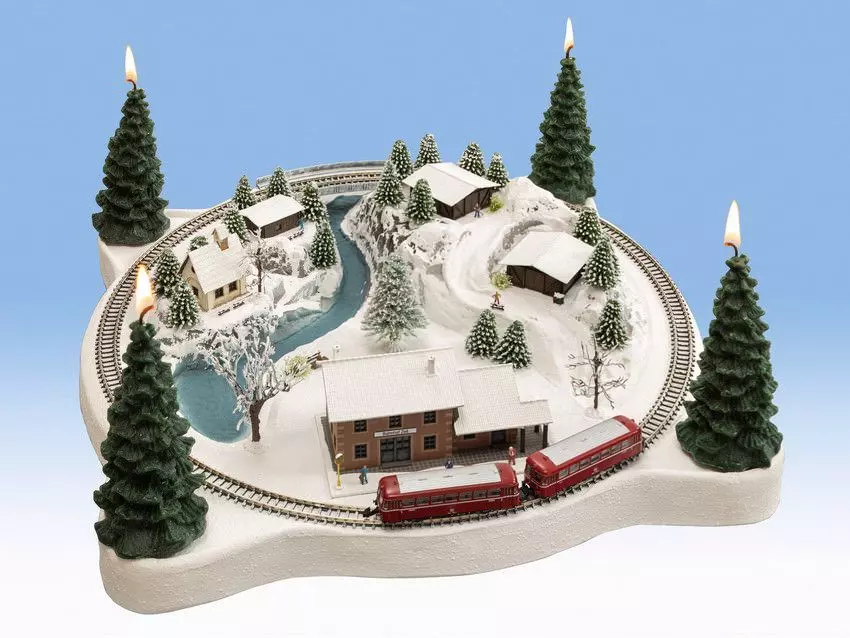 Noch 88063 - Adventskranz Winterzauber mit Märklin® mini-club Gleisen Z 1:220