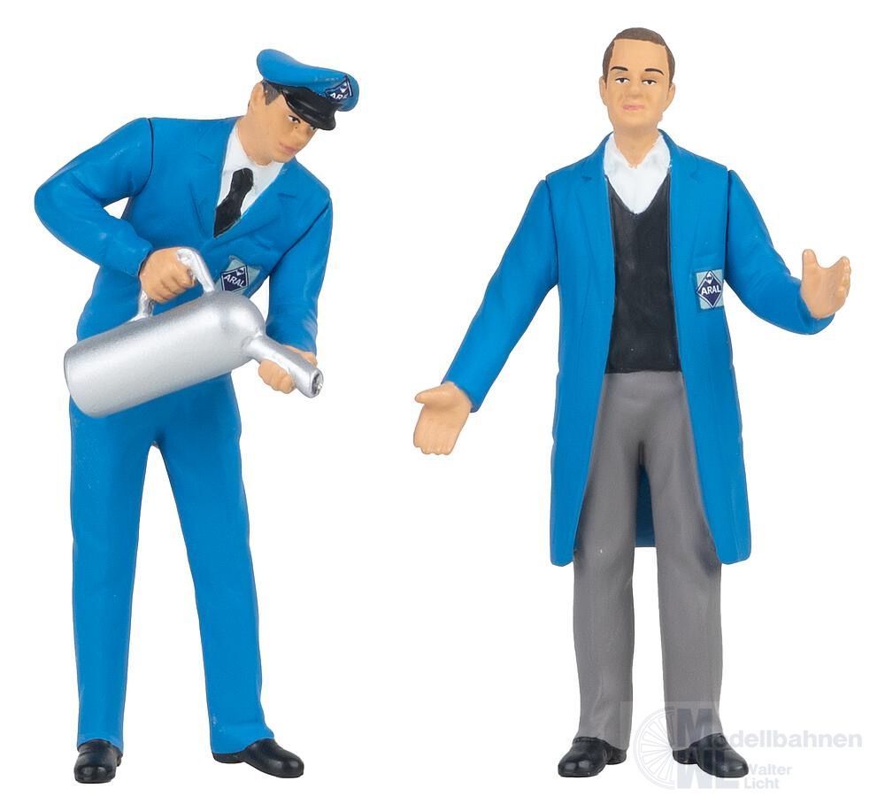 Pola 331535 - Tankstellenpersonal LGB 1:22,5