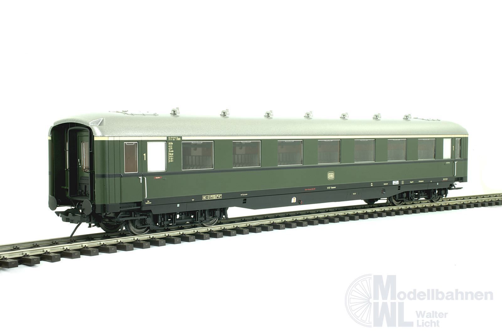 Lenz 41260-02 - Schürzenwagen DB Ep.III 1.Kl. AB4ü-38 chromoxidgrün Spur 0