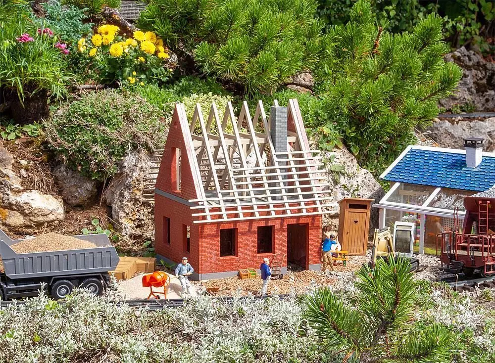 Pola 331083 - Einfamilienhaus im Rohbau Spur G 1:22,5