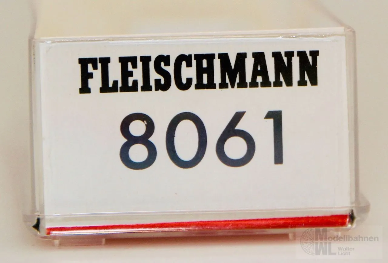Fleischmann 8061 - FLEISCHMANN - Personenwagen DB Ep.III 1.Kl. N 1:160