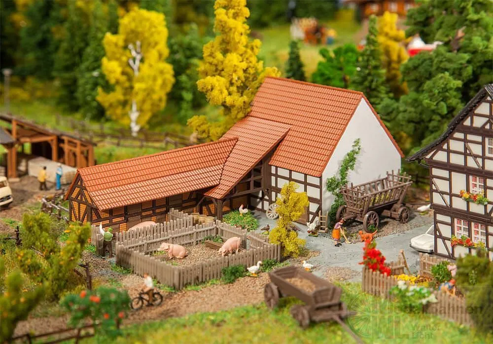 Faller 232371 - Landwirtschaftliches Gebäude N 1:160