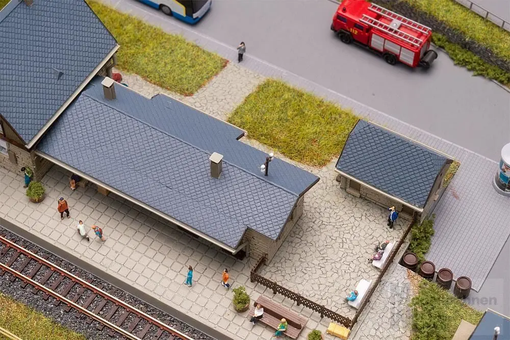 Faller 231731 - Bahnhof Mühlheim N 1:160