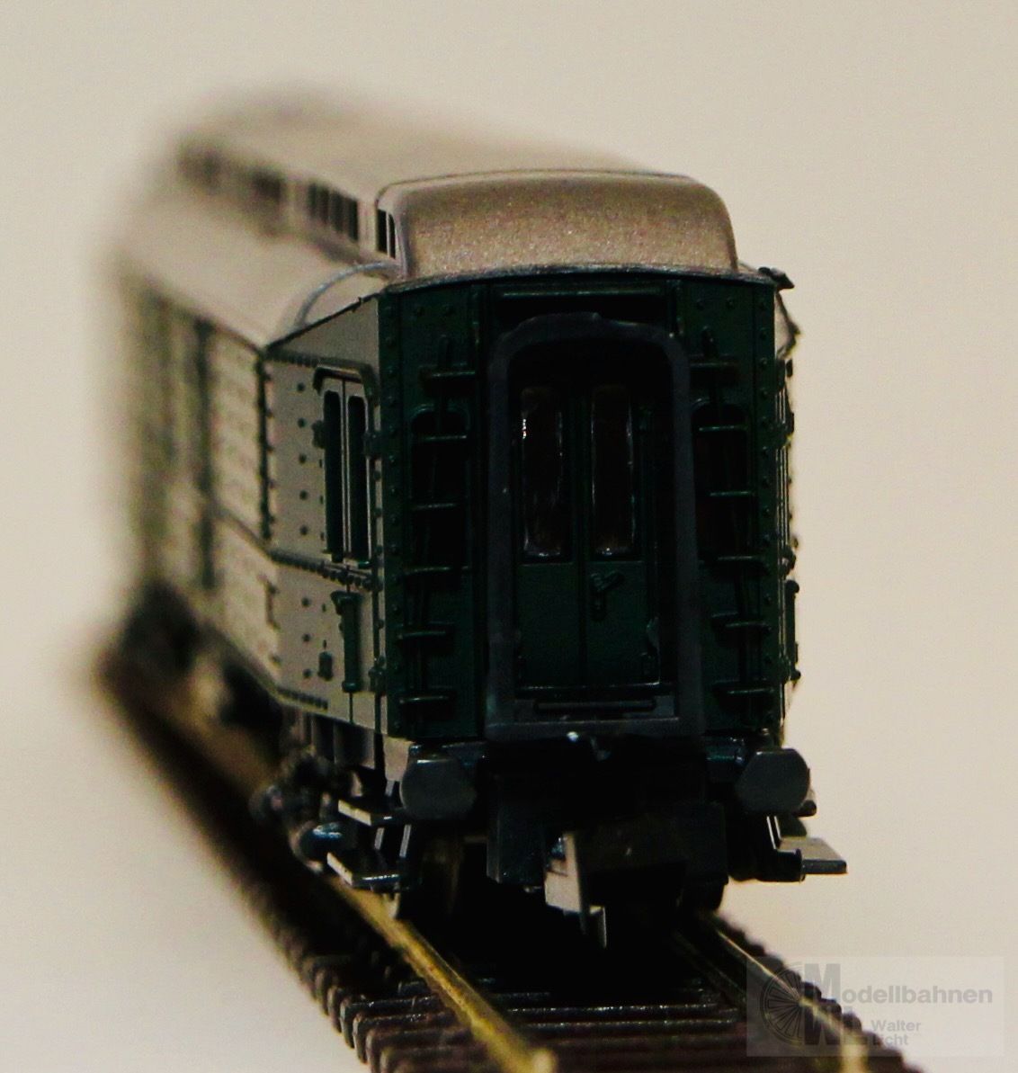 Roco 2260 - ROCO - Hecht Bahnpostwagen DB N 1:160