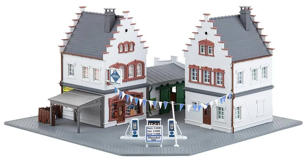 Faller 130167 - Tankstelle Hesselbach H0 1:87
