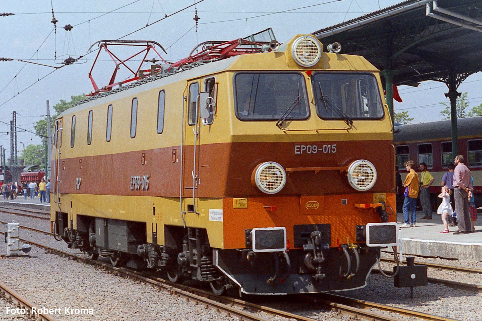 Piko 97530 - E-Lok EP09 015 PKP Ep.V H0/GL