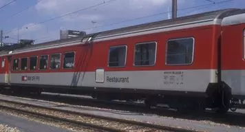 LS Models 472101DC - Speisewagen EW III WR SBB Ep.IV rot/grau H0/GL
