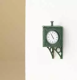 Auhagen 41203 - 3 Oldtimer- Bahnhofsuhren H0 1:87