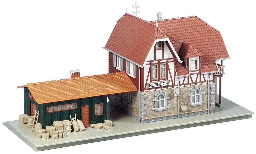 Faller 131377 - Bahnhof Burgdorf H0 1:87 Faller 131377 - Bahnhof Burgdorf H0 1:87