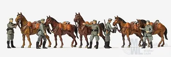 Preiser 16607 - Kavalleristen stehend. Pferde H0 1:87