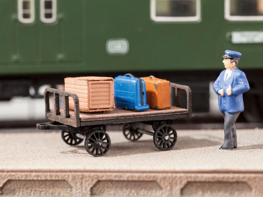 Noch 14311 - Gepäckwagen 2 Stück H0 1:87 Noch 14311 - Gepäckwagen 2 Stück H0 1:87