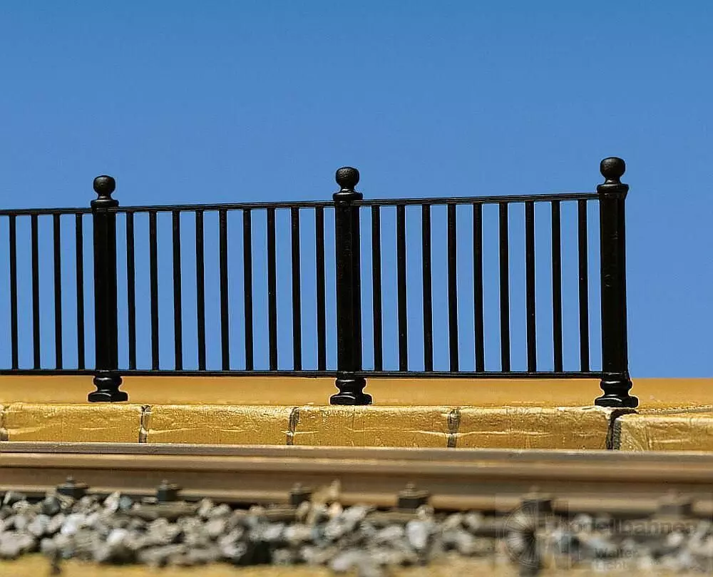 Pola 330953 - Eisenzaun, 1600 mm Spur G 1:22,5