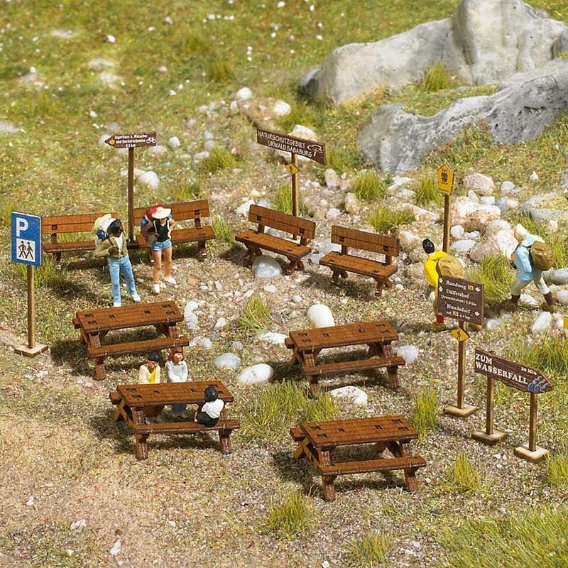 Busch 1484 - Wald-Sitzgarnitur H0 1:87 Busch 1484 - Wald-Sitzgarnitur H0 1:87