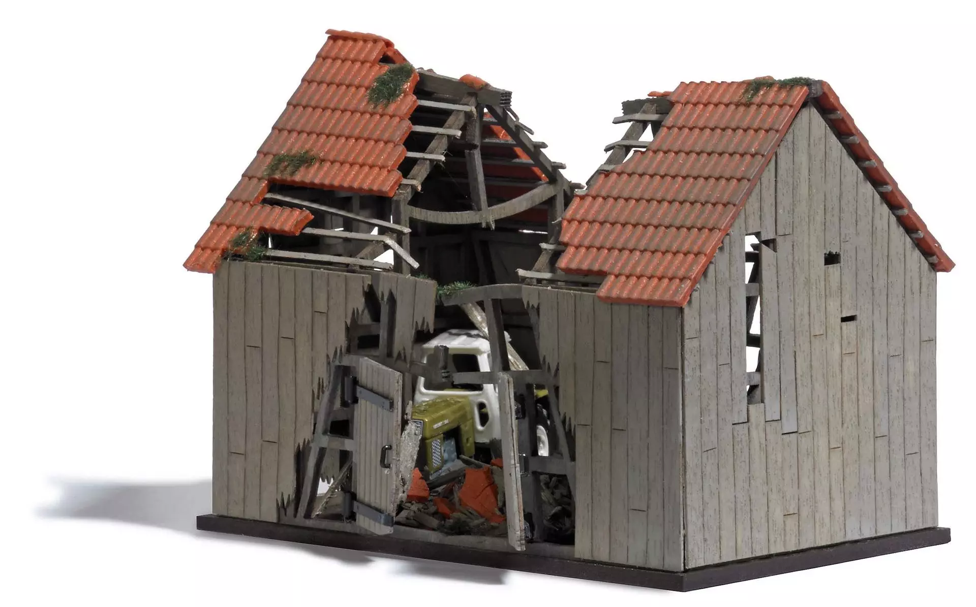 Busch 8760 - Verfallene Scheune TT 1:120