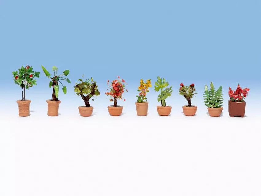 Noch 14082 - Zierpflanzen in Blumenkübeln 9 Blumenkübel N 1:160