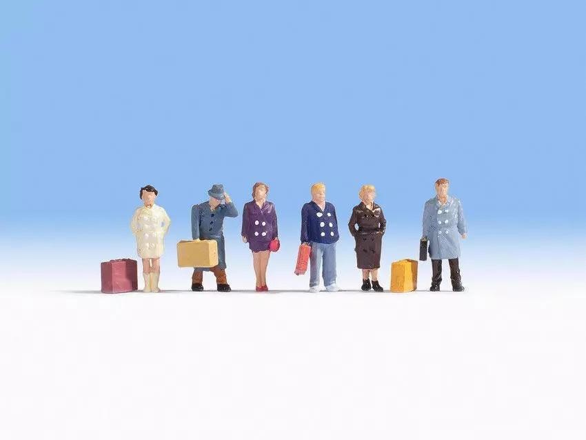 Noch 15219 - Reisende H0 1:87