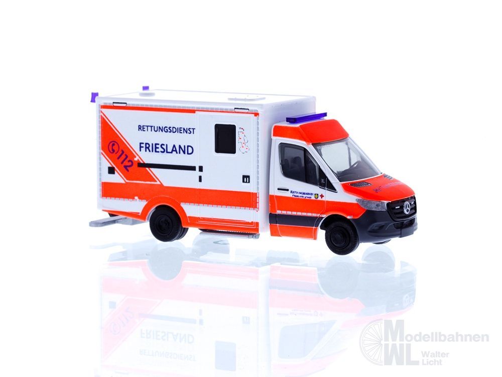 Rietze 76095 - Mercedes-Benz WAS RTW ´18 Rettungsdienst Friesland H0 1:87
