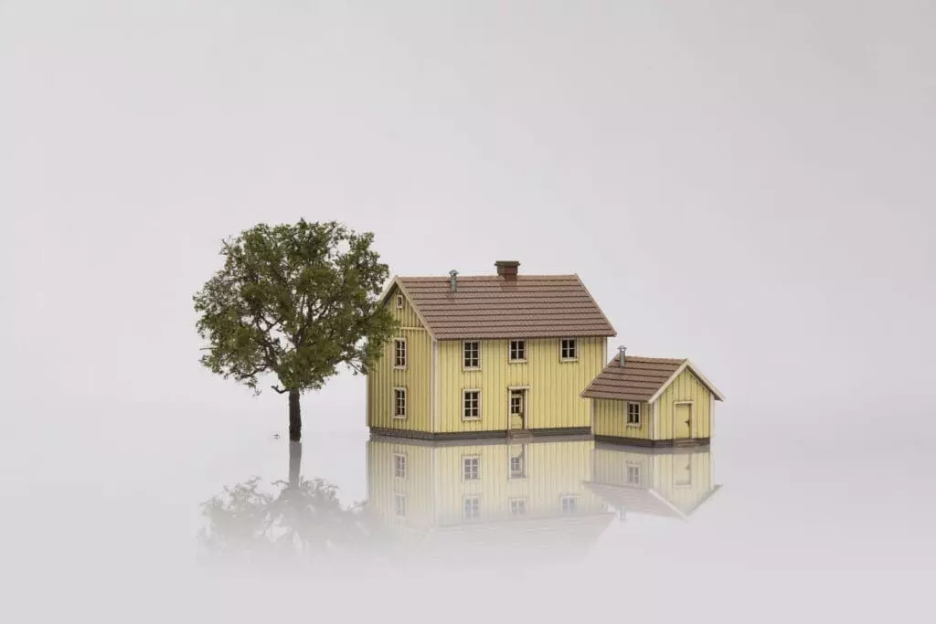 ASM 409202G - LaserCut Gebäudebausatz Lyngstad gard gelbbeige N 1:160