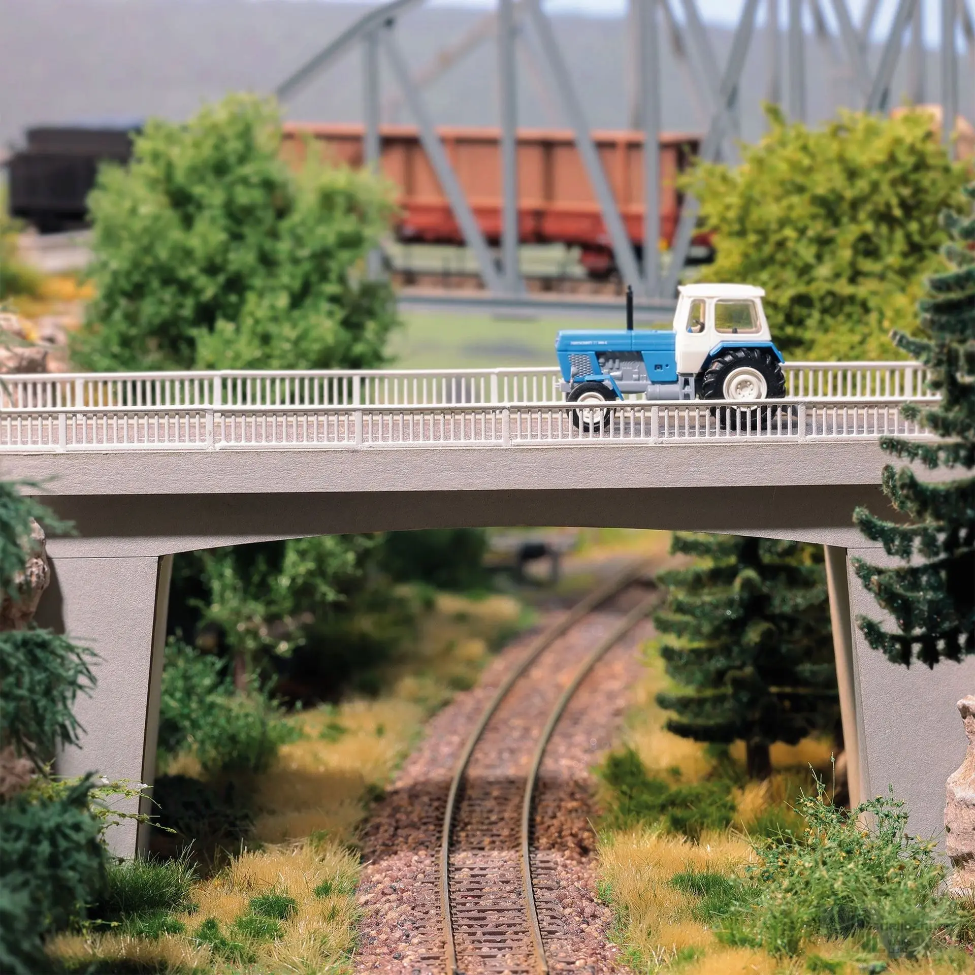 Busch 1099 - Bahnüberführung H0 1:87